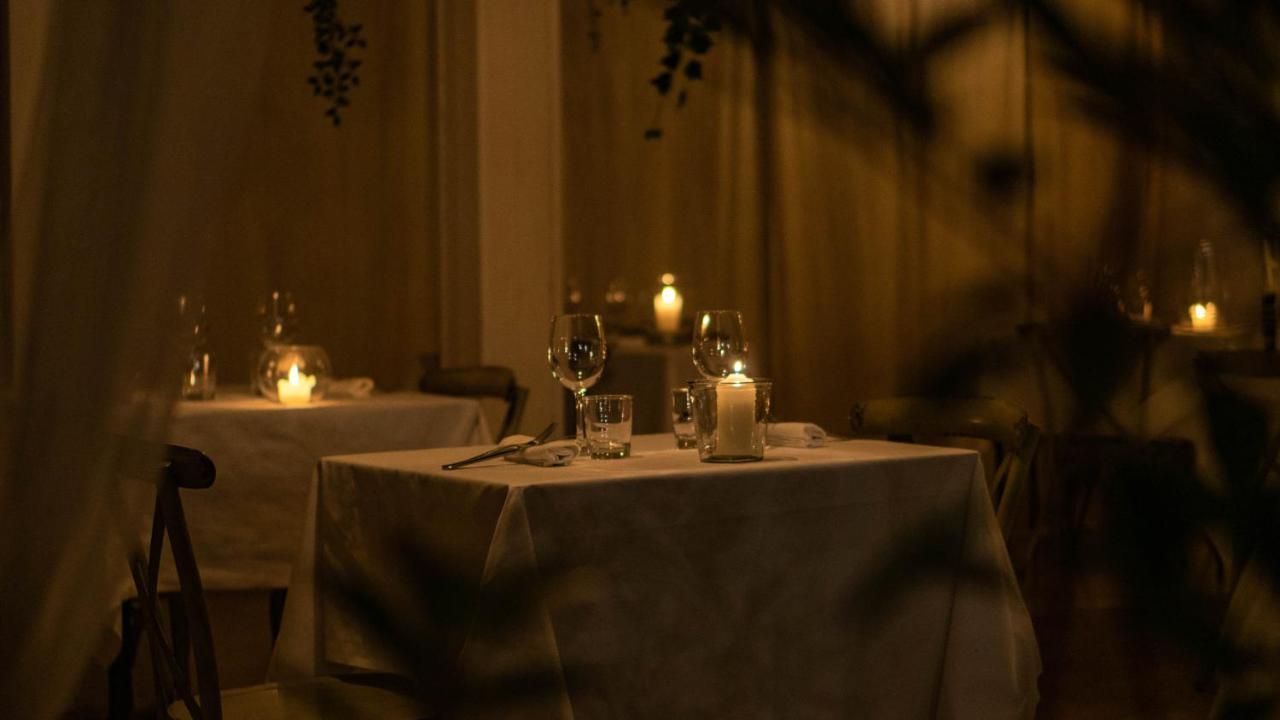 Amare Ristorante Locanda Certosa di Pavia Exterior foto
