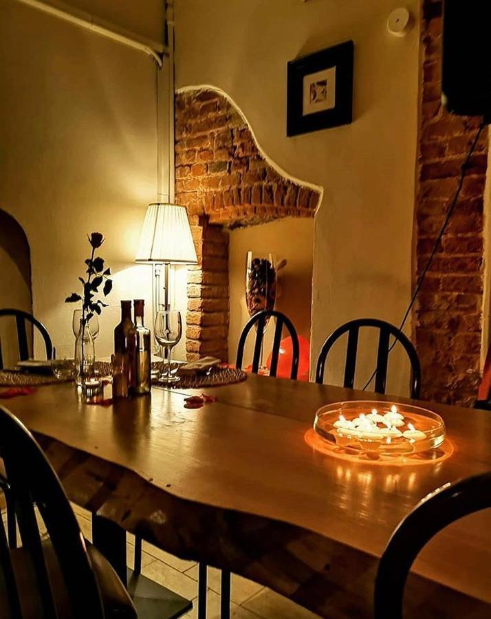 Amare Ristorante Locanda Certosa di Pavia Exterior foto